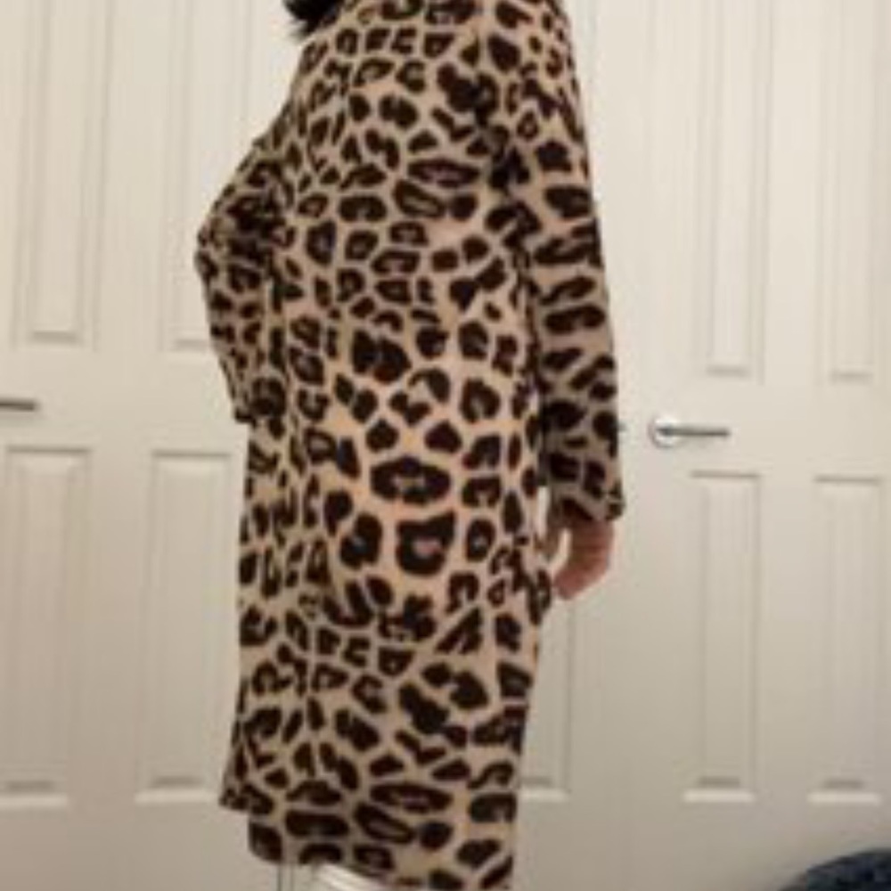 Super cute woman high low blouse - Picture 8 of 9